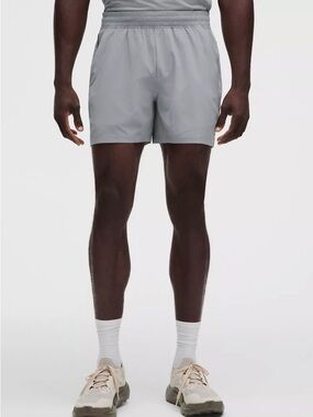 Lululemon Pace Breaker Linerless Short 5”